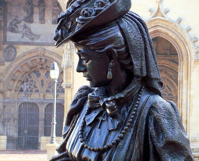 Oviedo ciudad de novela